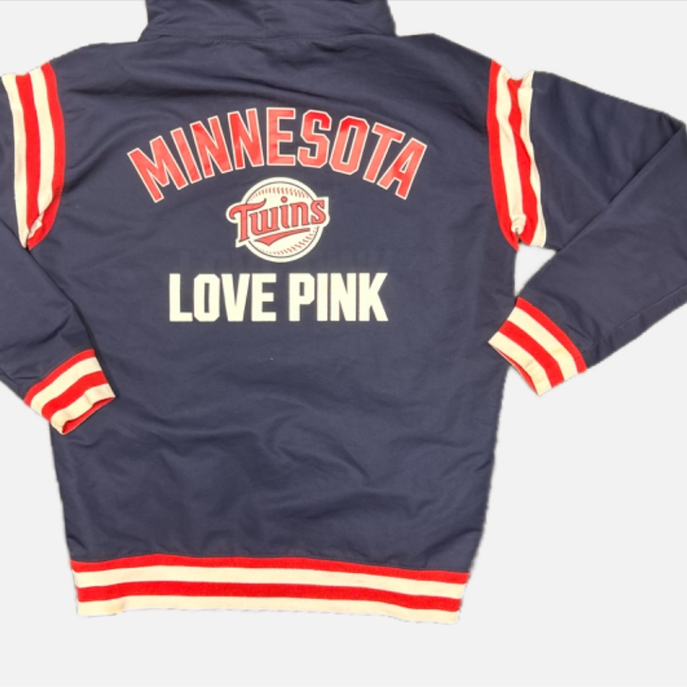 Victoria’s Secret Minnesota Twins Anorak Jacket Size XS - Picture 2 of 6
